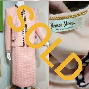 NWT NEIMAN MARCUS Vintage 90s Wool Boucle Suit